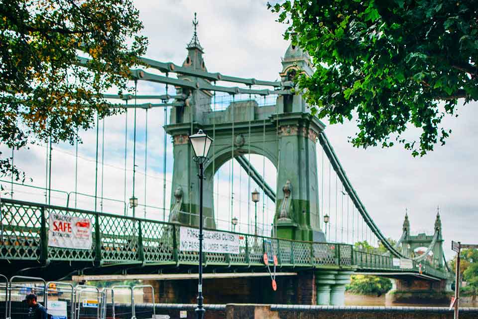 hammersmith bridge