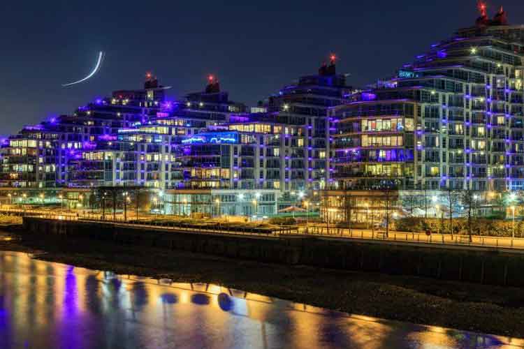 wandsworth river view showing modern apartments